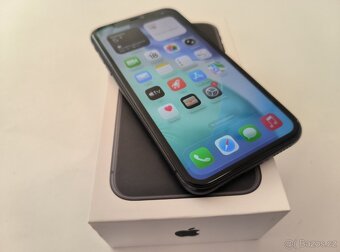 apple iphone 11 64gb Black - 4