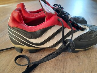 Vzácné kopačky Adidas Predator Karnivor 2 - 4