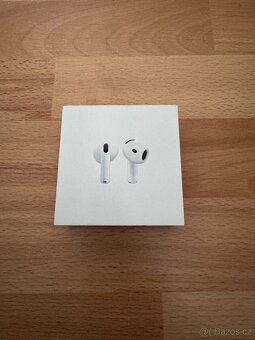 Apple AirPods 4 - 4