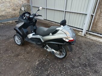 Piaggio mp3 250 LT CZ doklady v ceně - 4