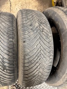 Michelin 215/60 R17 - 4