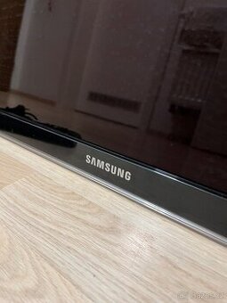 Led televize Samsung UE40D5000 - 4