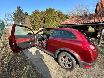 Prodám VOLVO C30 – stylovka s charakterem - 4