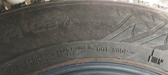 Zimní pneu s hroty Nokian 225/70 R15 - 4