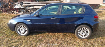 Alfa Romeo 146 - 4