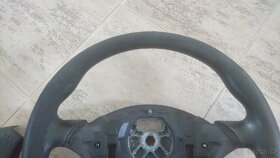 Ford Focus Mk1 volant airbag - 4