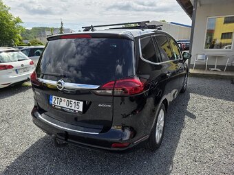 Opel Zafira 2.0 D TZ Navi Panorama Xenon - 4