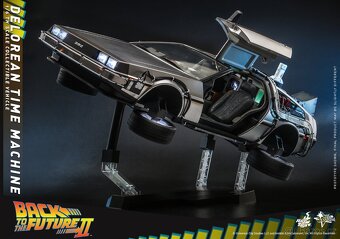 DeLorean - Back to the Future II - Time Machine 1/6 - 4