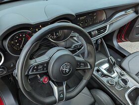 Alfa Romeo Stelvio Quadrifoglio 2.9 Bi-T V6 510k (DPH) - 4