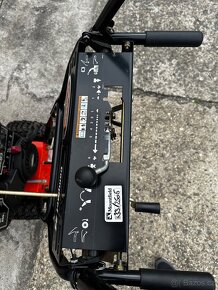 Sněhová fréza Ariens Compact 24, Briggs&Strattion 900 - 4