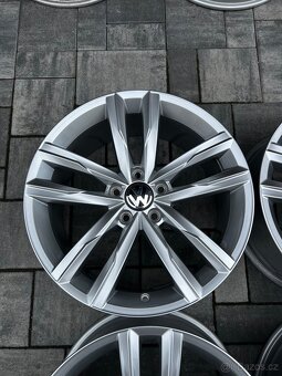 R18 passat dartford - 4