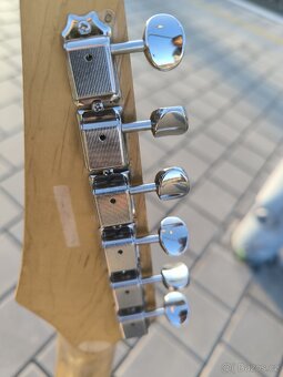 Ibanez superstrat - 4