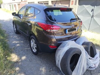Hyundai ix35 2.0CRDi 4x4-Koup.ČR,CEBIE, SERVISKA, PO SERVISU - 4