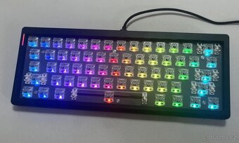 🎮 Mechanická herní klávesnice – profi kvalita, nová, top ce - 4