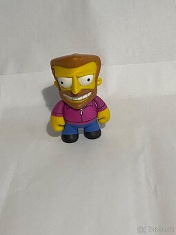Sběratelské figurky – více druhů (Crash, Marvel, Simpsonovi - 4