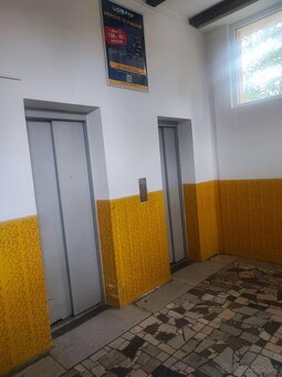 Prodam byt 1+1 družst.vlastnictvi 42 m2 Bratislavska u - 4