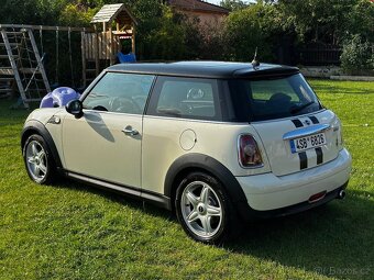 MINI Cooper 1.6 88 kW (120 koní) - 4