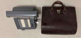 Počítačka NISA - 4