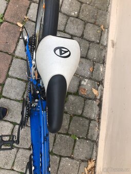 Author Matrix 24" - 4