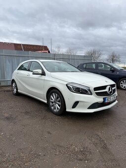 Mercedes-Benz A180 Automat - 4