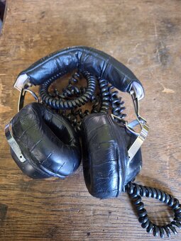 Prodám sluchátka AS 2. - 4