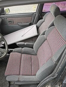 Peugeot 205 GT - 4