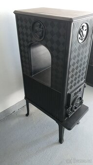 Litinová kamna Jotul F 606 černý lak - 4