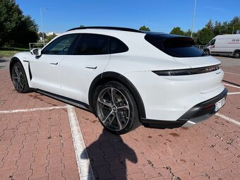 PORSCHE TAYCAN 4S CROSS TURISMO 02.02.2022 - 4