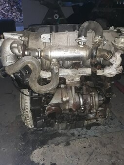 Motor PEUGEOT 2,0 HDi 66 KW - diesel - 4