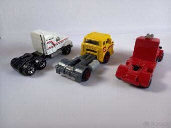 MATCHBOX CONVOY - MACK CH600 - POZRI DETAILNÉ FOTO - 4
