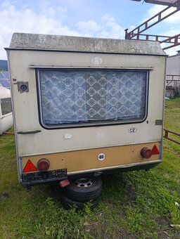 karavan bez SPZ 2 - 4