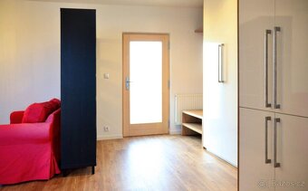Pronájem bytu 2+kk 51 m (2 patro, balkon, vybavený) - 4