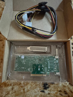 Broadcom HBA 9500-8i - 4