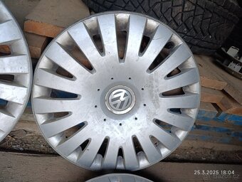 Poklice VW R16 - 4