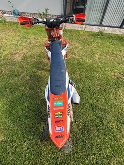 KTM 450 - 4