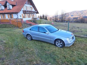 Mercedes-Benz E 280, 170 kW, 4Matic, automat, sedan - 4