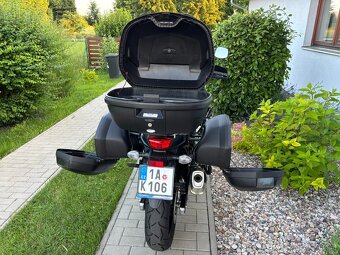 GIVI 3x kufry + držáky na SUZUKI V STROM 650 DL 2018 - 4