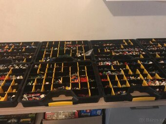 Obrovská sbírka stavebnic LEGO Technic pro cestování do vesm - 4