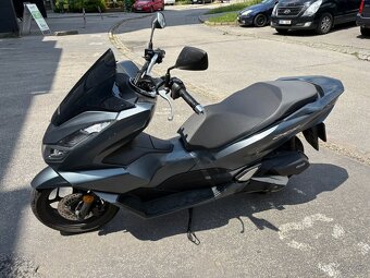 Honda PCX 125 r.v. 2021 - 4