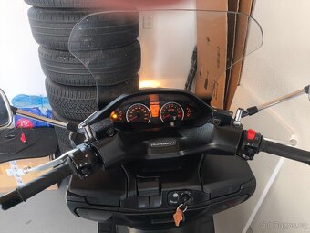 Prodej Suzuki Burgman 400 - 4