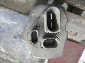 Servo motor řízení - 4