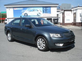 Škoda Octavia 1.6 TDi 81 KW NAVI - 4