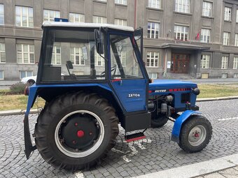 Traktor Zetor - 4