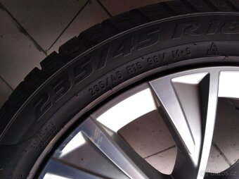 Zimní kompletní kola Dofida 235/45 R18 s pneu Conti - 4