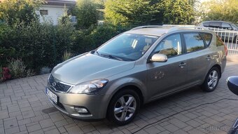 1.6 Ceed kombi, 2012, lpg - 4