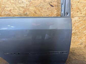 HOLÉ PRAVÉ ZADNÍ DVEŘE VW TOURAN 1T1 - 4