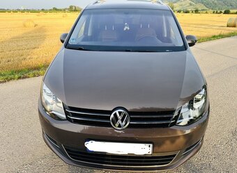 VW SHARAN 2.0 TDi 125kw. DSG panorama FULL výbava - 4