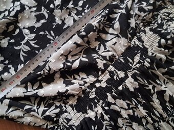 Šatičky  vel.40 - 4