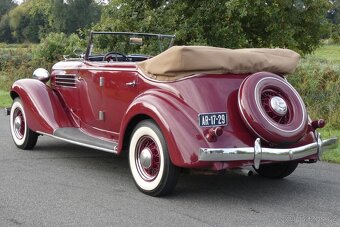 1935 Auburn 851 Convertible Sedan - 4