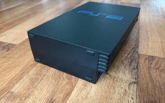 Sony Playstation 2 FAT (SCPH-50004) černá - 4